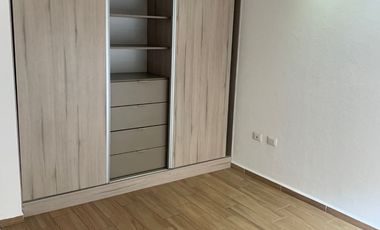 CASA CON RECAMARA EN PLANTA BAJA