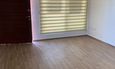CASA CON RECAMARA EN PLANTA BAJA