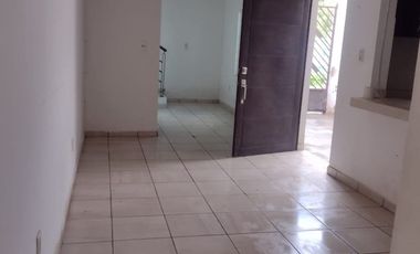 cASA EN VENTA EN DURANGO COLONIA VALLE DE CRISTO