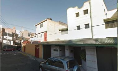REMATO EXCELENTE CASA EN OCOTEPEC 33, SAN JERÓNIMO ACULCO, MAGDALENA CONTRERAS, CDMX