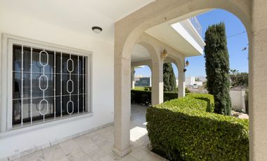 Magnífica Residencia en el corazón de Cabo San Lucas