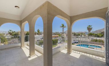Magnífica Residencia en el corazón de Cabo San Lucas