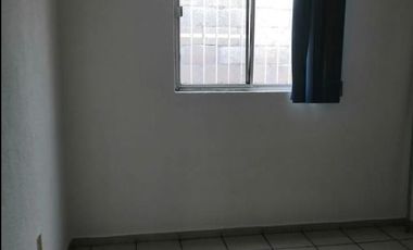 RENTO CASA EN FRACC TABACHINES CON TODOS LOS SERVICIOS