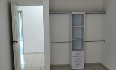 RENTO CASA EN FRACC TABACHINES CON TODOS LOS SERVICIOS
