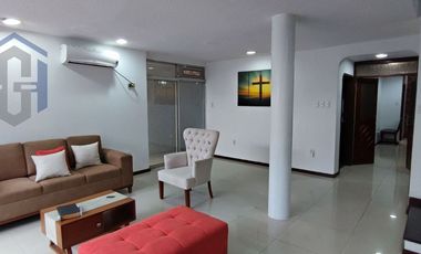 Casa remodelada en venta en el barrio Centenario - Sur de Guayaquil