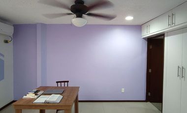 Casa remodelada en venta en el barrio Centenario - Sur de Guayaquil