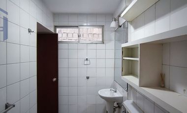 Casa remodelada en venta en el barrio Centenario - Sur de Guayaquil