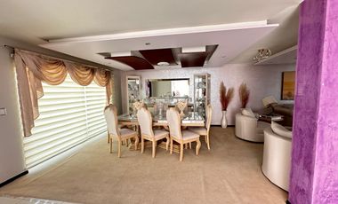 Casa en renta, amplia y luminosa en fraccionamiento exclusivo, a una cuadra de Costco y Galerías Metepec