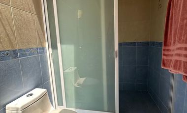 Casa en renta, amplia y luminosa en fraccionamiento exclusivo, a una cuadra de Costco y Galerías Metepec