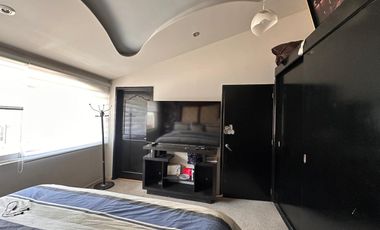Casa en renta, amplia y luminosa en fraccionamiento exclusivo, a una cuadra de Costco y Galerías Metepec