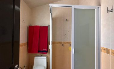 Casa en renta, amplia y luminosa en fraccionamiento exclusivo, a una cuadra de Costco y Galerías Metepec