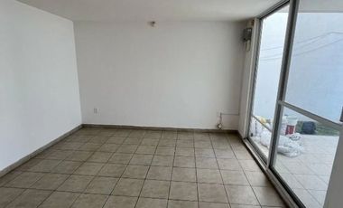 RENTO CASA DE 2 NIVELES CON TODOS LOS SERVICIOS EN COL PLAN DE AYALA