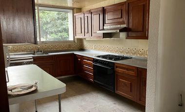 ECHEGARAY CASA EN VENTA