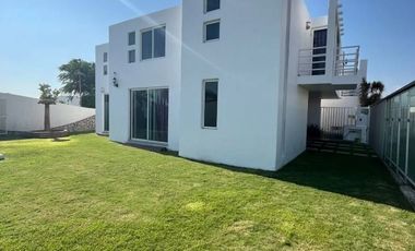 RENTO CASA EN FRACC SITIO DEL SOL CON TODOS LOS SERVICIOS