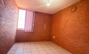 Casa en Renta, Fracc. Arboledas Cd Bajío