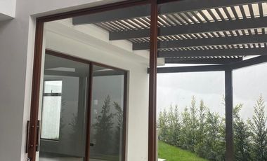 LINDA CASA POR ESTRENAR