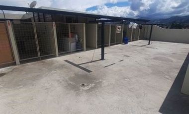 Venta departamento dúplex, sector Los Manzanares – Riobamba