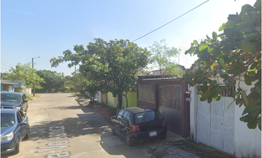 CASA EN VENTA EN FRACCIONAMIENTO CDAD OLMECA VERACRUZ