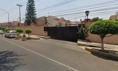 Venta de Hermosa Casa en Coapa, CDMX.