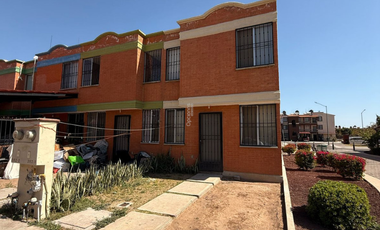 Casa en Renta, Fracc. Arboledas Cd Bajío