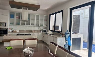 Venta de propiedad de inversión con gran potencial en El Fortín, Zapopan, Jalisco