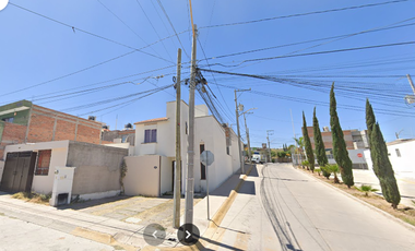 OJO CASA DE OPORTUNIDAD EN AGUASCALIENTES  FRACC. CERRO ALTO 2DA. ETAPA  PRECIO DE OPORTUNIDAD  POR TIEMPO LIMITADO  $ 1'030,487