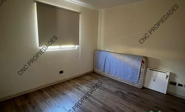 Venta de Casa amplia con piscina.