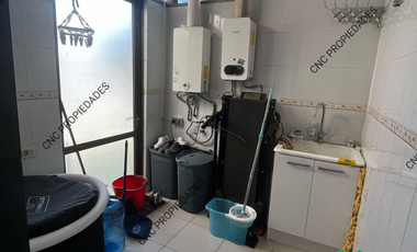 Venta de Casa amplia con piscina.
