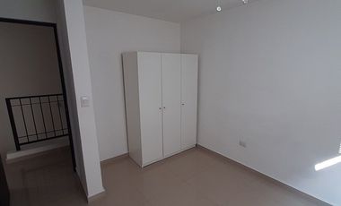Hermosa Casa en Venta, Samsara Residencial, Sector Romanza