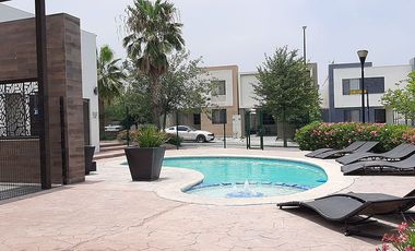 Hermosa Casa en Venta, Samsara Residencial, Sector Romanza