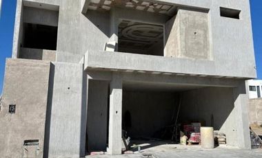 Casa en Venta en Solares, Coto Larissa II, Zapopan, Excelente Precio
