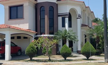 VENTA CASA ESTANCIAS DEL RIO, SAMBORONDON