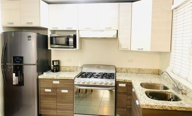 🏡 Departamento Ejecutivo Amueblado en Renta – La Rioja Residencial