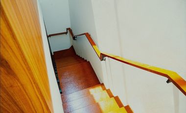 Rumah Dijual Pondok Bambu Duren Sawit Jakarta Timur Tropis Modern Dinding Full Bata Merah [AR146]