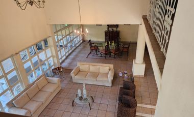 Casa renta Lomas de Santa Anita 4 recámaras $20,000