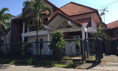 Rumah Jemursari Selatan ROW jalan lebar Cocok untuk kos/penginapan