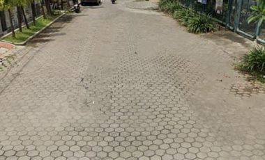 Rumah Jemursari Selatan ROW jalan lebar Cocok untuk kos/penginapan