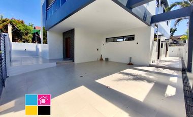 Modern House and Lot for Sale in Royale Estate Consolacion Cebu