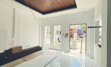 4B HOUSE AND LOT IN ANTIPOLO CITY ALONG THE HIGHWAY