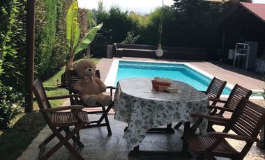 HERMOSA PROPIEDAD EN ARRIENDO 5 DORMITORIOS 4 BAÑOS