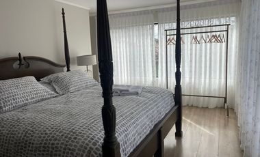 HERMOSA PROPIEDAD EN ARRIENDO 5 DORMITORIOS 4 BAÑOS