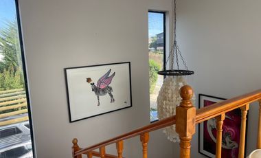 HERMOSA PROPIEDAD EN ARRIENDO 5 DORMITORIOS 4 BAÑOS