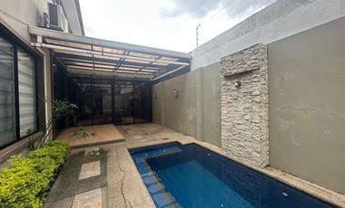 VENTA CASA ESTANCIAS DEL RIO,  SAMBORONDON