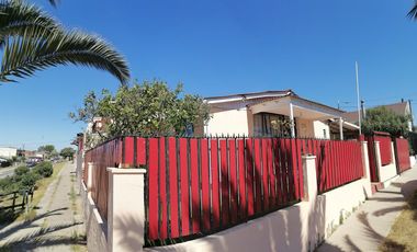 VENTA UNA CASA Y UN DEPTO. CON VISTA AL MAR EN CONCON 199.000.000