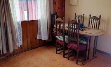 VENTA UNA CASA Y UN DEPTO. CON VISTA AL MAR EN CONCON 199.000.000