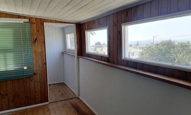 VENTA UNA CASA Y UN DEPTO. CON VISTA AL MAR EN CONCON 199.000.000