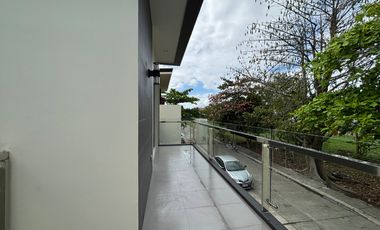 Single Attached House for Sale in Grand Parkplace Village, Imus, Cavite