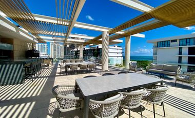 DEPARTAMENTO CON PRECIO DE OPORTUNIDAD EN LUJOSO DESARROLLO EN PUERTO CANCUN, DISEÑO ITALIANO
