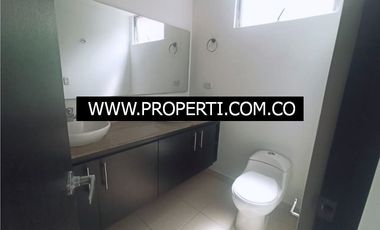 Apartamento en Arriendo Sector Camino Verde - Envigado