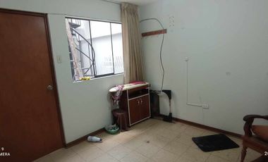 VENDO CASA FRENTE A PARQUE en San Juan de Miraflores